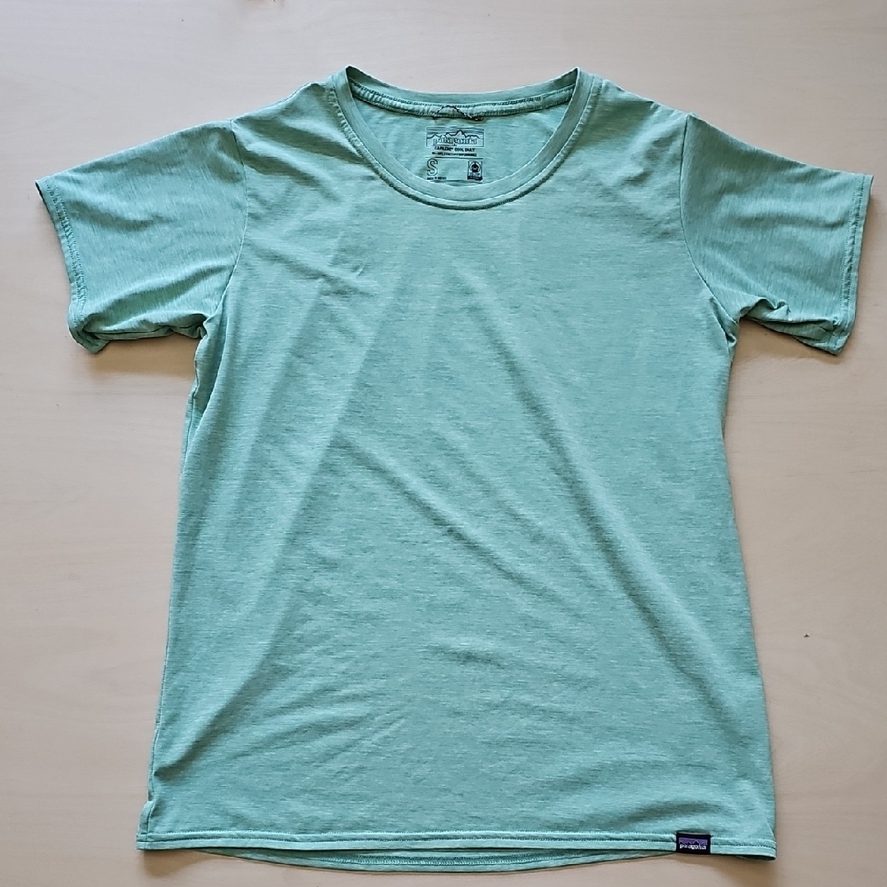 Patagonia Capilene Cool Daily Unisex Mint Green Short Sleeve Crew Tee